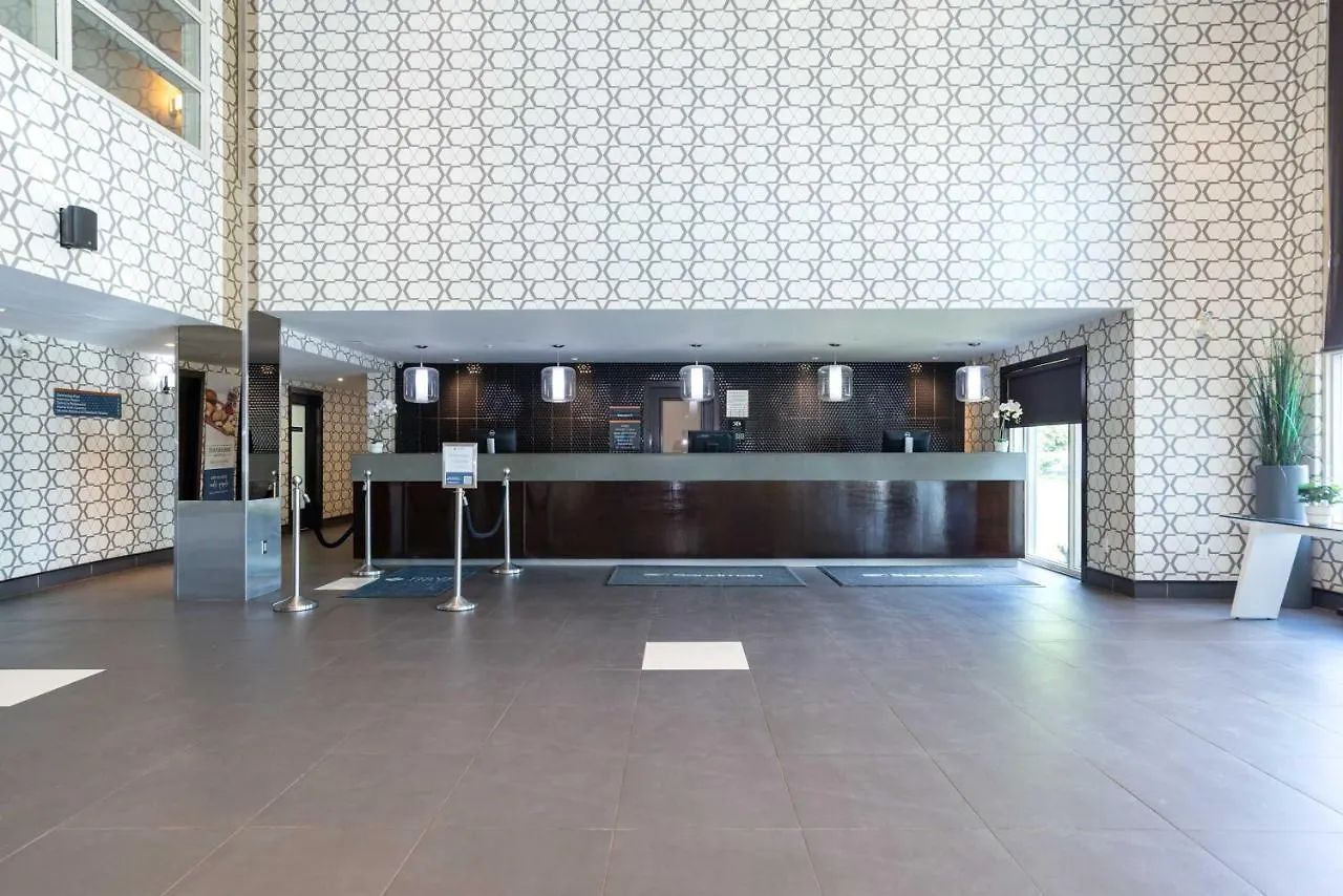 Sandman Hotel & Suites Calgary South 3*,  Canada