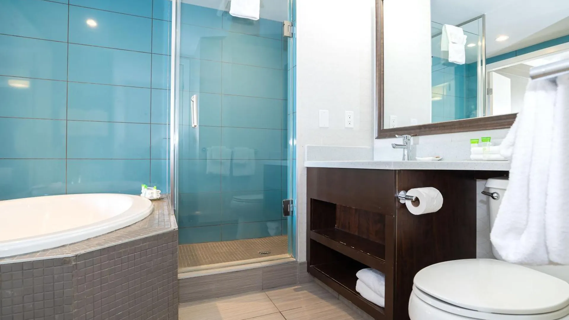 Sandman Hotel & Suites Calgary South