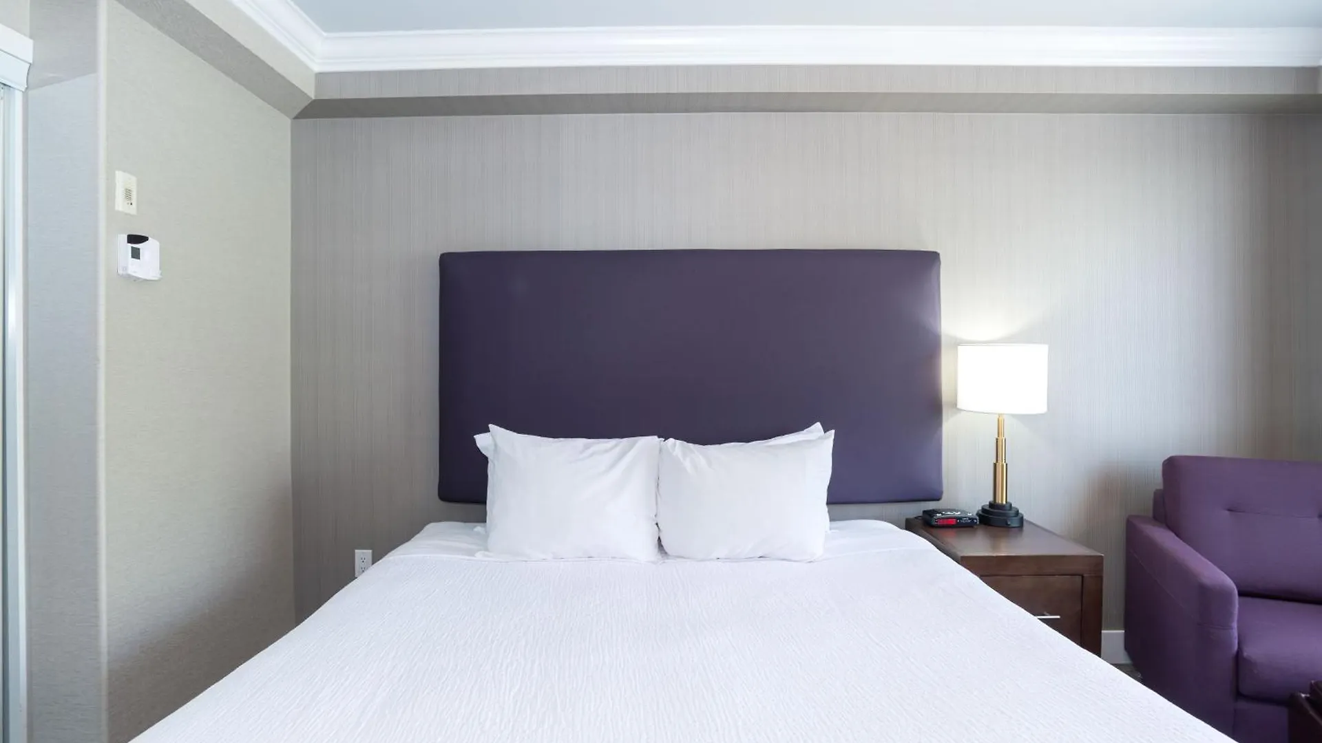 Sandman Hotel & Suites Calgary South
