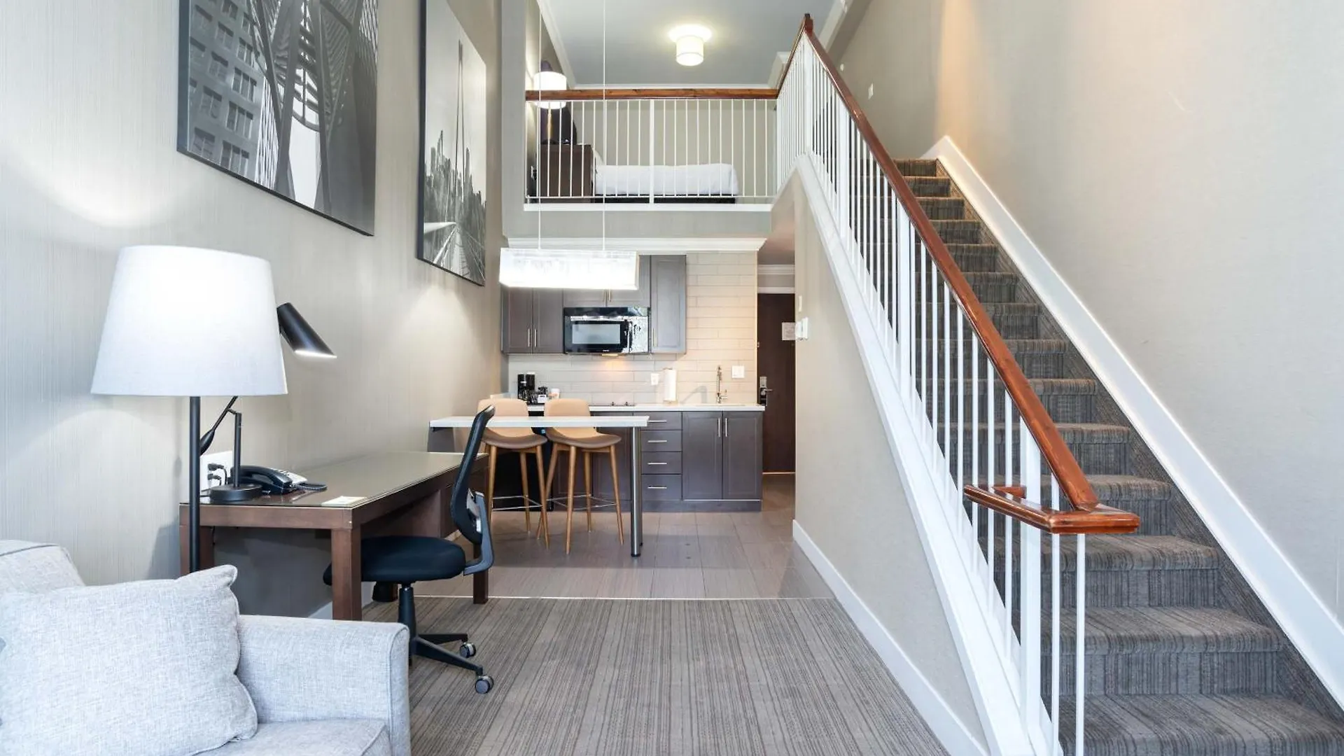 Sandman Hotel & Suites Calgary South 3*,  Canada