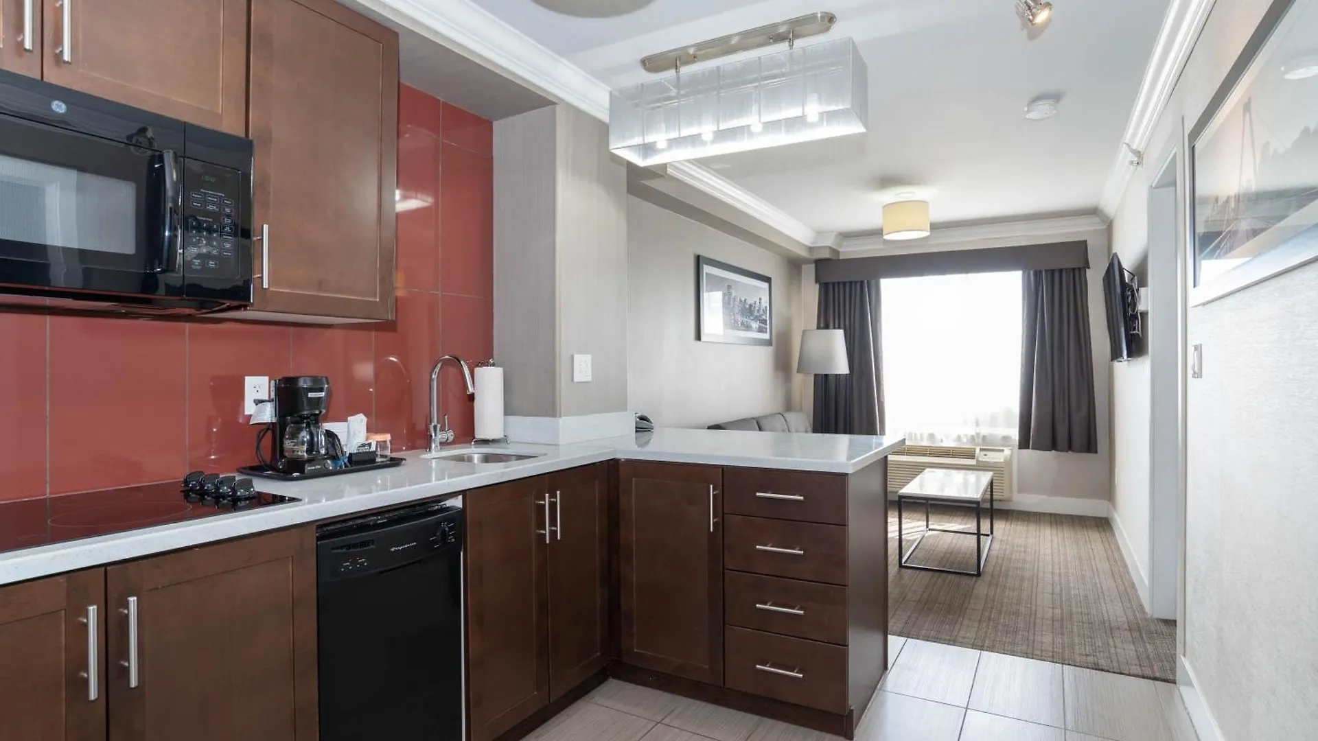 Sandman Hotel & Suites Calgary South