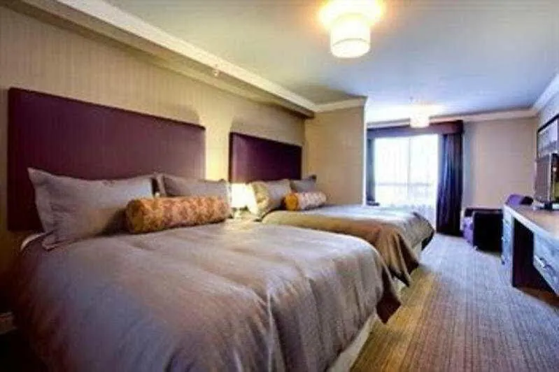 Sandman Hotel & Suites Calgary South 3*,  Canada
