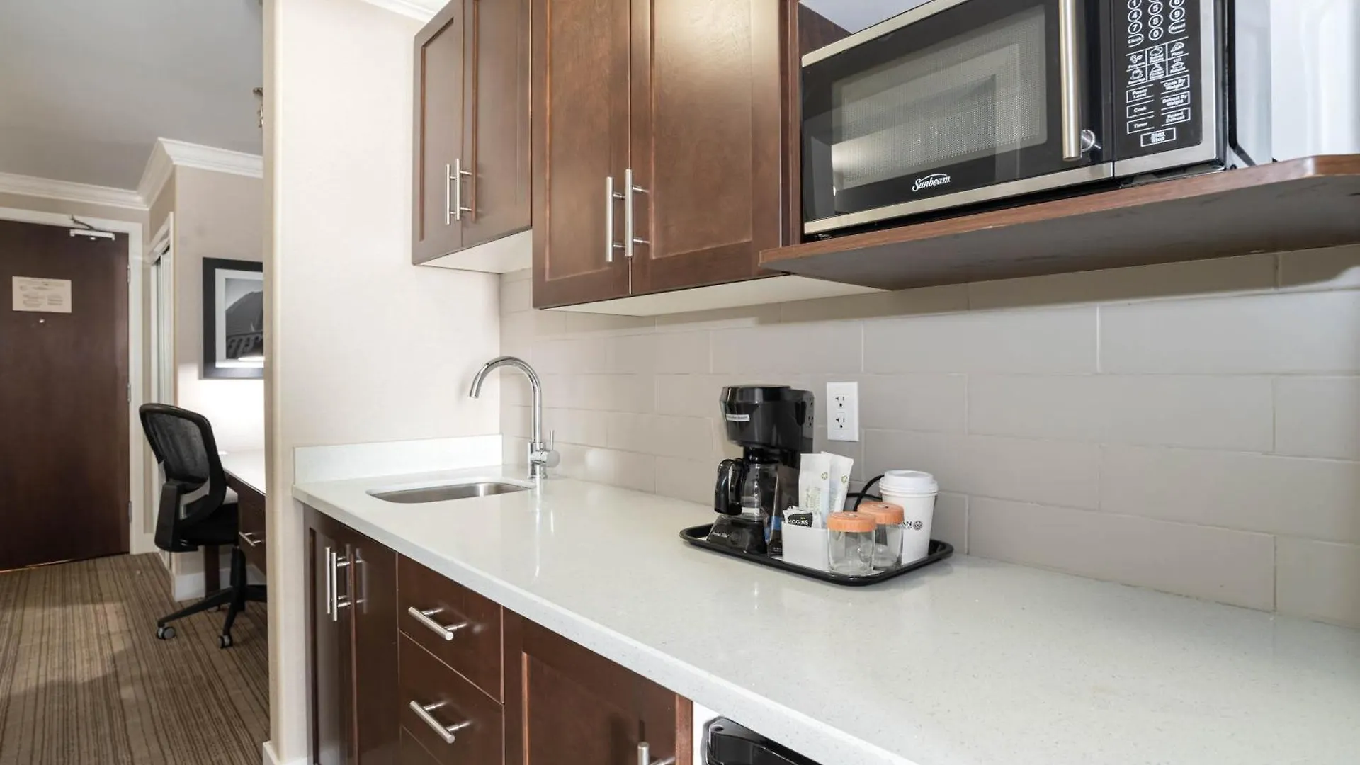 Sandman Hotel & Suites Calgary South