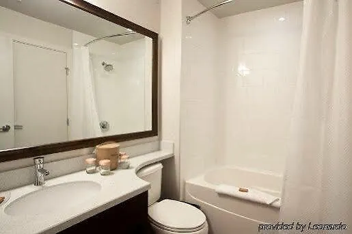 Sandman Hotel & Suites Calgary South